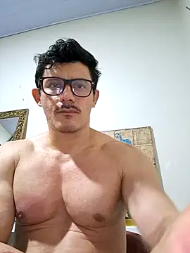 casaputo41 online show from January 22, 9:32 pm