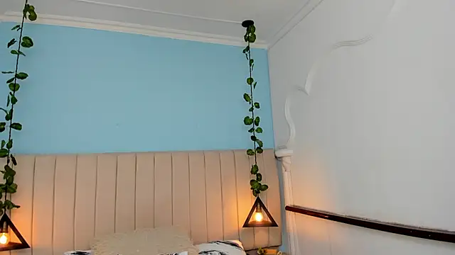 Paulina Lopezz online show from January 30, 8:21 pm