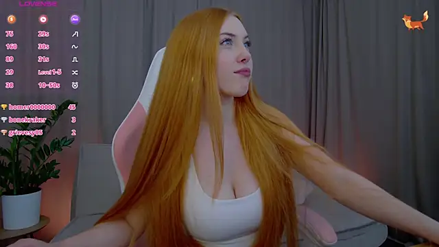 Snapshot of GiKarerra chatting on January 31, 9:48 am GiKarerra online show from January 31, 9:48 am