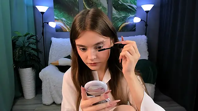 Snapshot of RayWillliams chatting on September 30, 3:39 pm RayWillliams online show from September 30, 3:39 pm