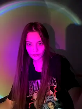 Snapshot of RayWillliams chatting on November 19, 12:05 pm RayWillliams online show from November 19, 12:05 pm