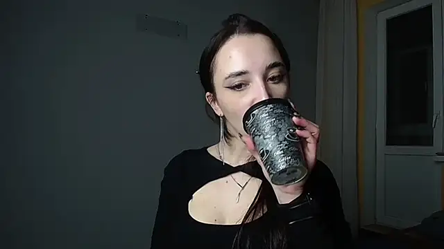 Snapshot of Eva_Gloryy chatting on January 23, 5:21 pm Eva Gloryy online show from January 23, 5:21 pm