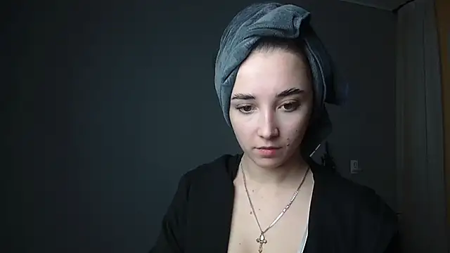 Snapshot of Eva_Gloryy chatting on February 5, 8:46 pm Eva Gloryy online show from February 5, 8:46 pm