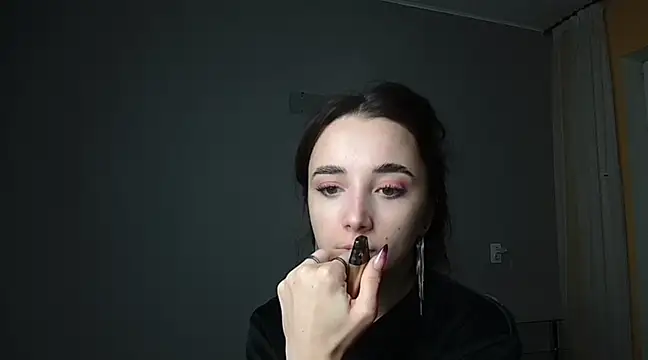 Snapshot of Eva_Gloryy chatting on February 20, 3:52 pm Eva Gloryy online show from February 20, 3:52 pm