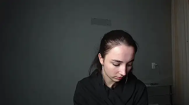 Snapshot of Eva_Gloryy chatting on February 21, 7:10 pm Eva Gloryy online show from February 21, 7:10 pm