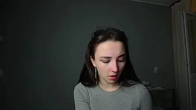 Snapshot of Eva_Gloryy chatting on March 14, 9:10 pm Eva Gloryy online show from March 14, 9:10 pm