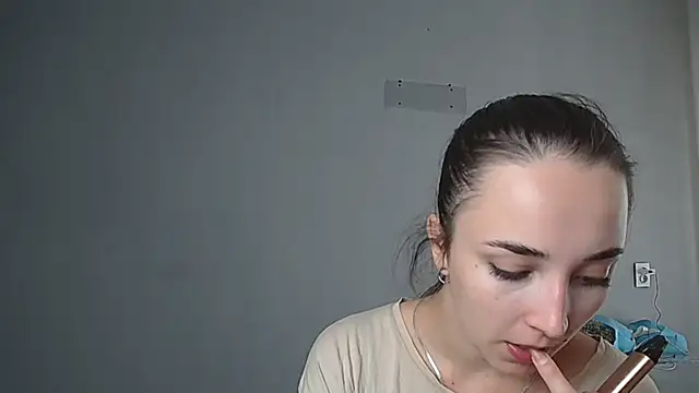 Snapshot of Eva_Gloryy chatting on September 14, 11:42 am Eva Gloryy online show from September 14, 11:42 am