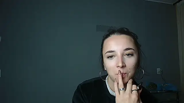 Snapshot of Eva_Gloryy chatting on September 18, 3:14 pm Eva Gloryy online show from September 18, 3:14 pm