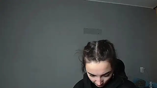 Eva Gloryy online show from December 4, 11:08 am