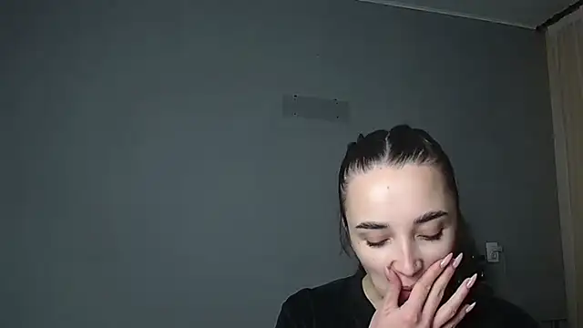 Eva Gloryy online show from January 10, 12:12 am