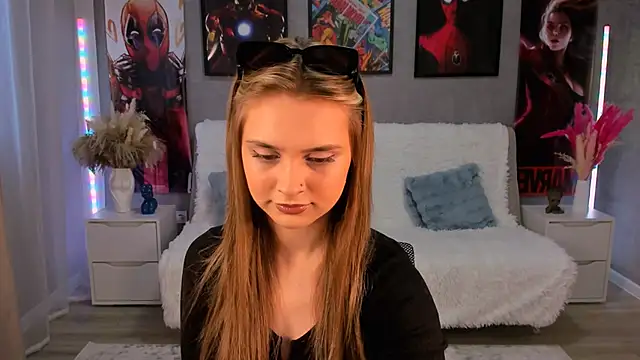 JinxTonks online show from October 5, 12:25 pm