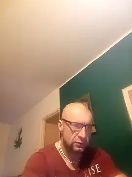 bobbuilder77pl online show from February 18, 7:19 pm