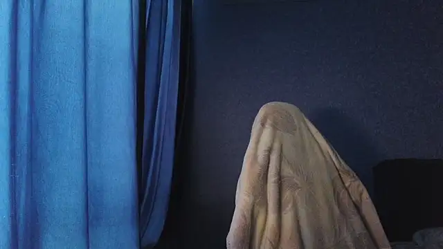 Snapshot of HotBrandyX chatting on November 22, 4:11 am HotBrandyX online show from November 22, 4:11 am