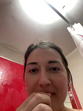 sweetflowers69 online show from March 22, 3:20 am