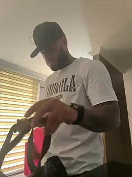 dereckgreen online show from March 25, 4:46 pm