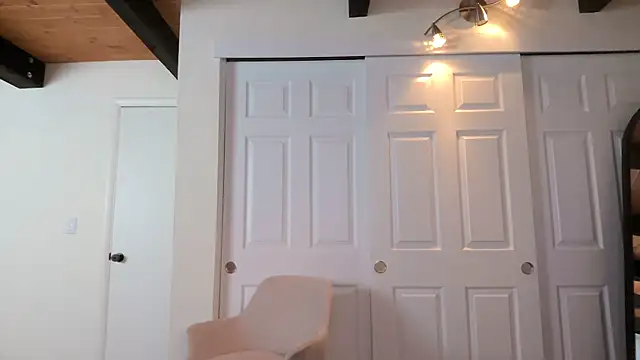 ha888we online show from October 23, 3:44 pm