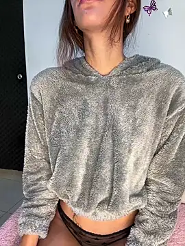 zoe storm online show from October 16, 12:00 am