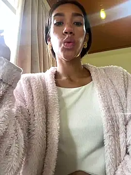 Snapshot of zoe_storm chatting on July 29, 5:11 pm zoe storm online show from July 29, 5:11 pm