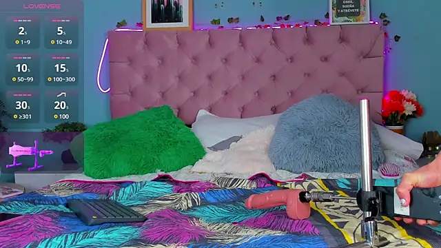 Snapshot of Samantha_Rolon chatting on January 25, 6:23 am Samantha Rolon online show from January 25, 6:23 am