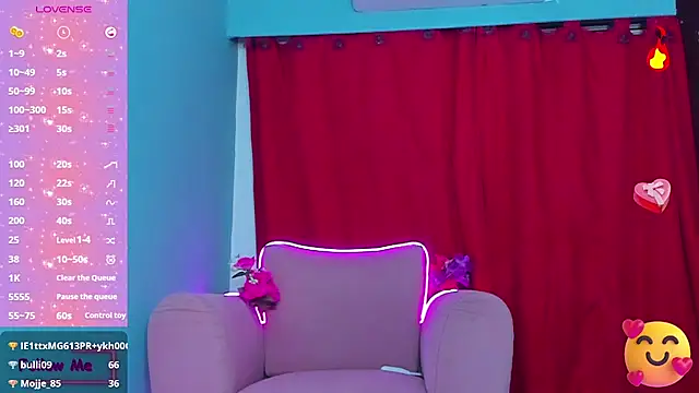 Snapshot of Samantha_Rolon chatting on March 5, 5:18 am Samantha Rolon online show from March 5, 5:18 am