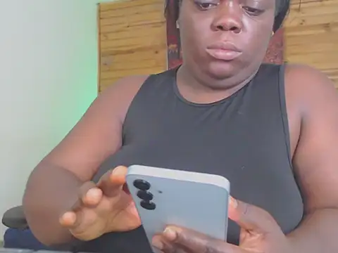 Lola Honney online show from April 11, 4:06 am