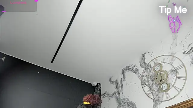 Snapshot of DalayMoore chatting on March 24, 8:03 pm DalayMoore online show from March 24, 8:03 pm