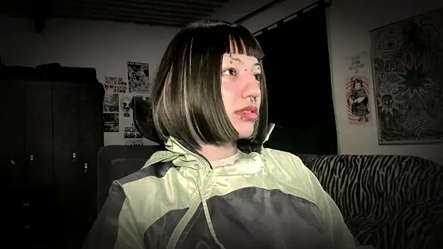 roxy toxic online show from July 30, 12:42 am