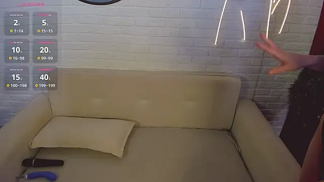 eva fale online show from December 5, 3:41 pm