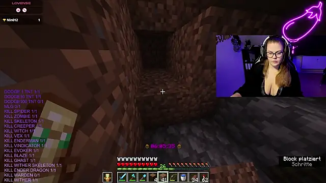 EveBaker04 online show from October 12, 4:28 pm