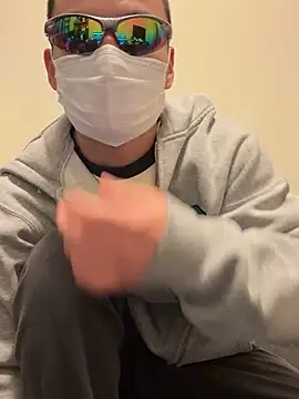 Snapshot of ki--kun chatting on February 8, 1:03 pm ki--kun online show from February 8, 1:03 pm