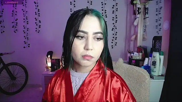 Snapshot of _codeline chatting on March 15, 4:07 am codeline online show from March 15, 4:07 am