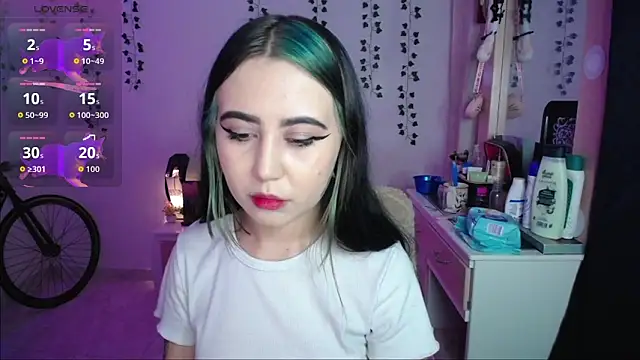 Snapshot of _codeline chatting on March 26, 4:29 am codeline online show from March 26, 4:29 am