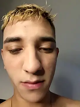 manu stiv online show from March 6, 11:31 pm