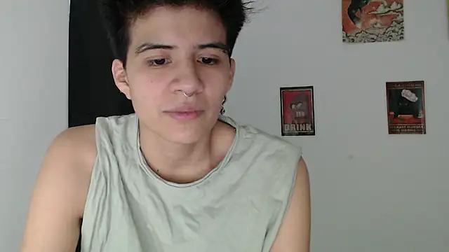 Snapshot of Dha_lia0 chatting on July 13, 10:34 pm Dha lia0 online show from July 13, 10:34 pm