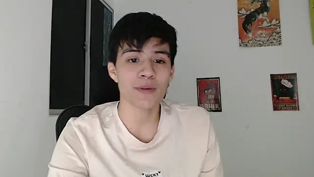 Snapshot of Dha_lia0 chatting on July 19, 1:53 am Dha lia0 online show from July 19, 1:53 am