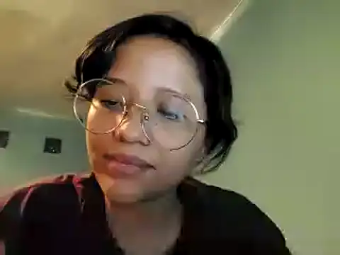 Snapshot of CelestGirl chatting on March 17, 5:12 am CelestGirl online show from March 17, 5:12 am