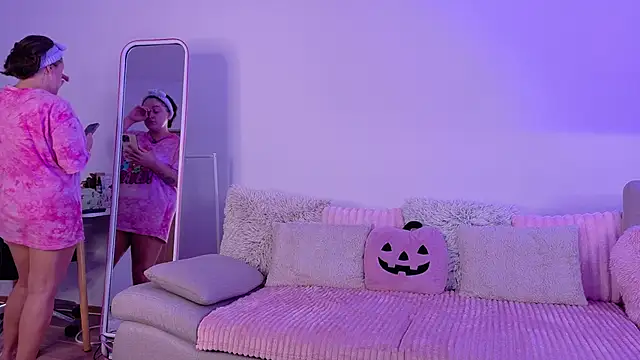 PatriciaSpice online show from May 5, 4:42 am