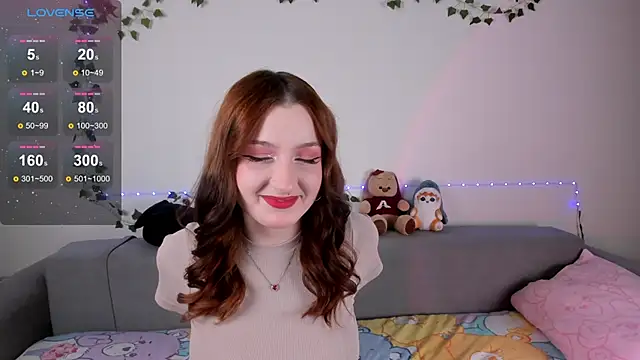 Snapshot of EmmyStar_ chatting on February 24, 8:14 pm EmmyStar online show from February 24, 8:14 pm