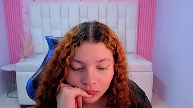 shalon diaz s online show from July 30, 3:44 pm
