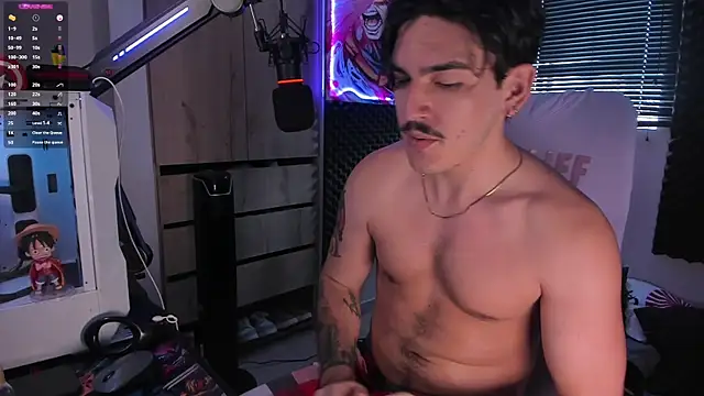 Snapshot of MaasterGerry chatting on January 24, 10:08 pm MaasterGerry online show from January 24, 10:08 pm