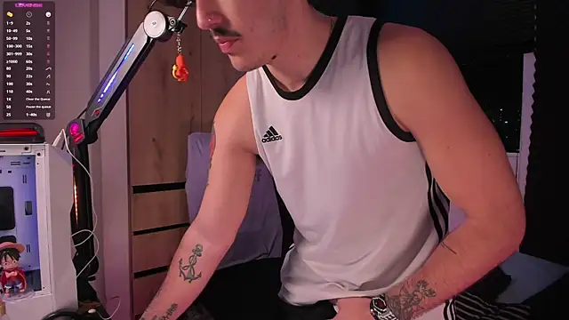 Snapshot of MaasterGerry chatting on January 30, 11:45 pm MaasterGerry online show from January 30, 11:45 pm