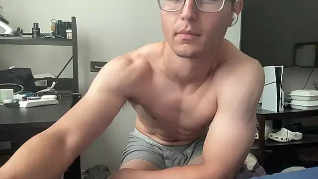 ryan 28747 online show from August 5, 8:44 pm