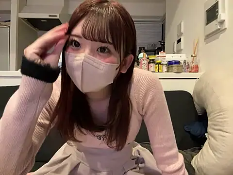 Snapshot of shina_mo_n_ch chatting on March 3, 1:42 pm shina mo n ch online show from March 3, 1:42 pm