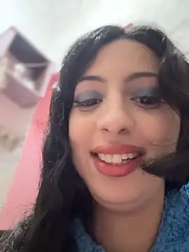 Snapshot of majdolin78 chatting on February 25, 8:29 pm majdolin78 online show from February 25, 8:29 pm