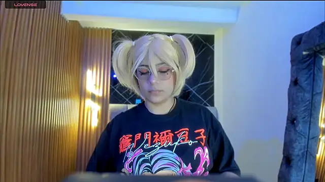 Hiraku dl online show from November 20, 9:58 pm