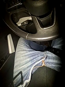 Nzino1983 online show from March 20, 6:13 pm