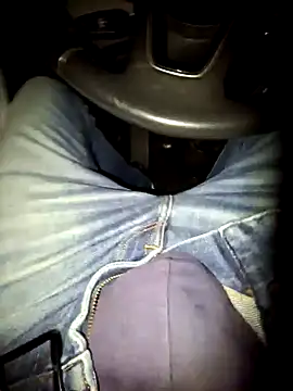 Nzino1983 online show from March 24, 5:40 pm