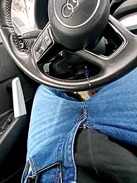 Nzino1983 online show from March 28, 10:26 am