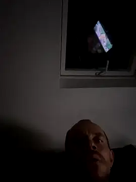 wyattstone online show from November 9, 3:05 am