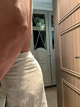 Snapshot of Ohhh_pleasure chatting on December 18, 7:47 am Ohhh pleasure online show from December 18, 7:47 am